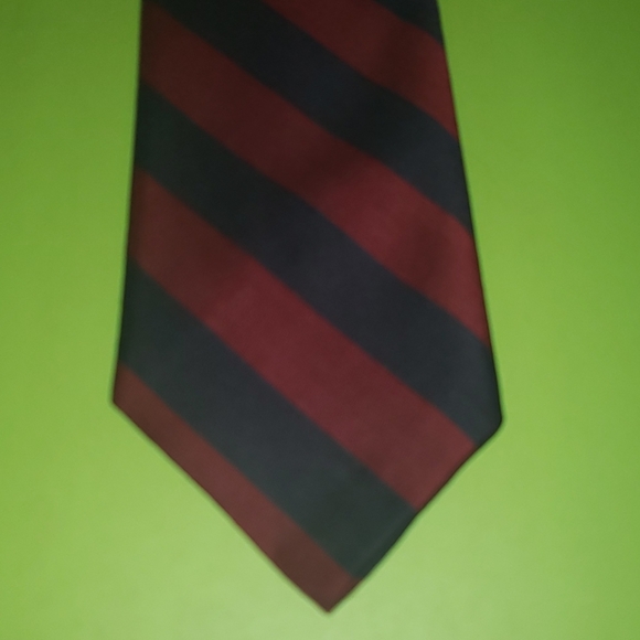 Frederick Nelson tie - Picture 2 of 3